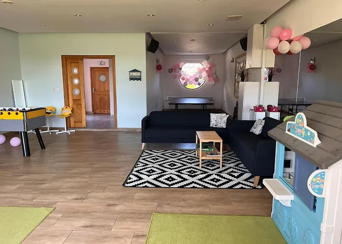 Skiper Pensión Dębki