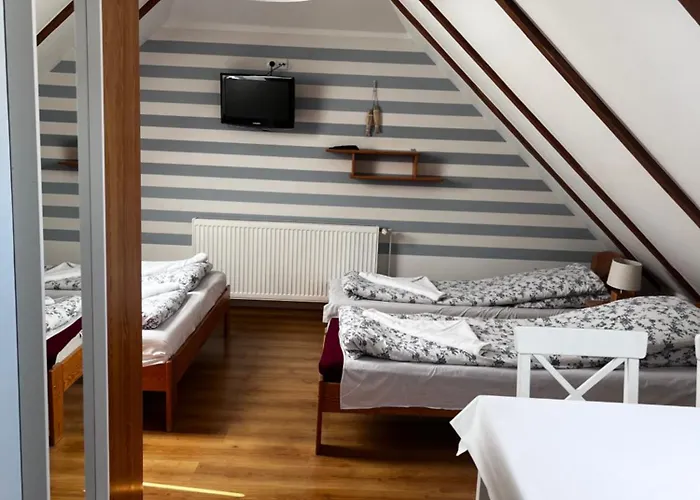 Skiper 3* Дембки